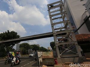 JPO Matraman Bakal Dipasang Lift