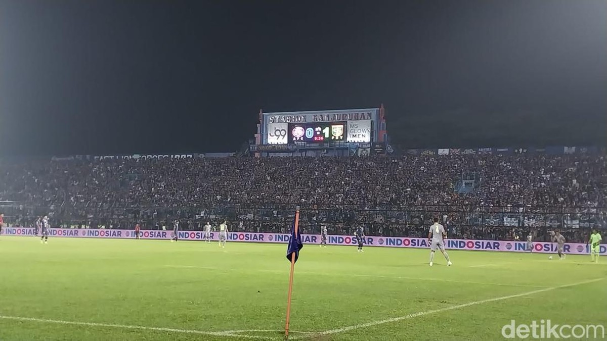 Foto: Laga Arema FC vs Persebaya (Foto: M Bagus Ibrahim/detikJatim)