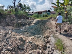 Warga di Manado Keluhkan Jalan Beton Sepanjang 200 Meter Dibongkar