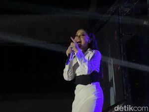 5 Chord Mudah dan Lirik Lagu Populer Rossa: Tegar hingga Hati yang Kau Sakiti