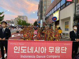 Kenalkan Kesenian Bali, Sanggar Santhi Budaya Raih Perak di Korea Selatan Kenalkan Kesenian Bali, Sanggar Santhi Budaya Raih Perak di Korea Selatan