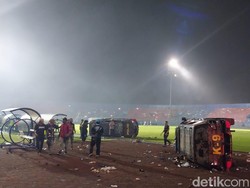 Polisi Jelaskan Penyebab Tewasnya 127 Orang di Stadion Kanjuruhan