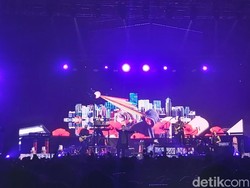 Meledak-Ledak! The Script Bayar Kerinduan Penggemar