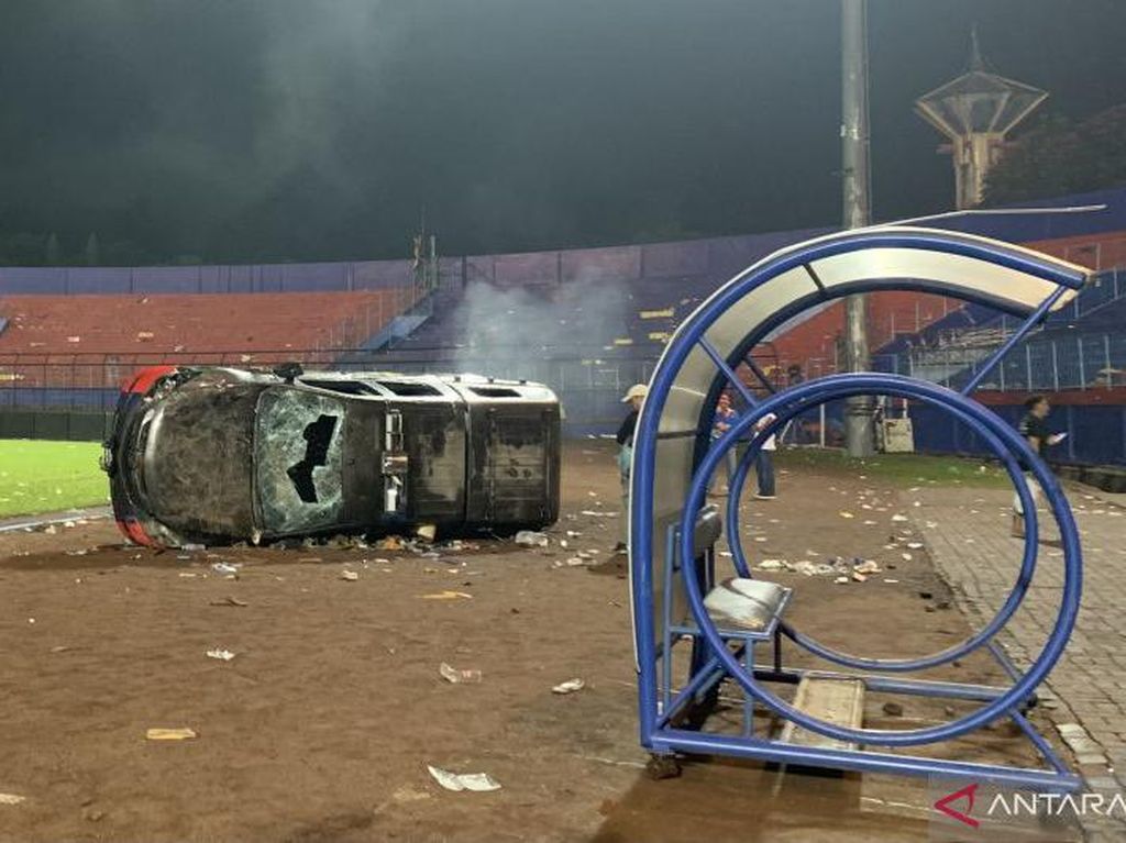 2 Anggota Polisi Turut Jadi Korban Tewas Kerusuhan di Stadion Kanjuruhan