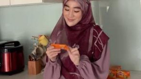 Cantiknya Desain Minimalis dan Elegan di Dapur Larissa Chou