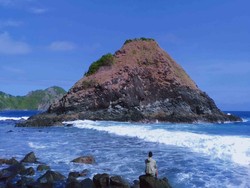Dekat Mandalika, Yuk Intip Keindahan Pantai Telawas Lombok!