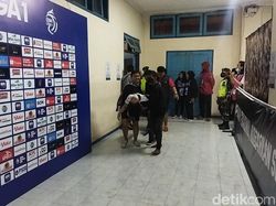 131 Jiwa Melayang Dalam Tragedi Kanjuruhan, Bonek: Iwan Bule Harus Mundur!