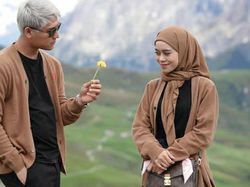 Rizky Billar dan Lesti Kejora Damai di Depan Tokoh Agama dan P2TP2A