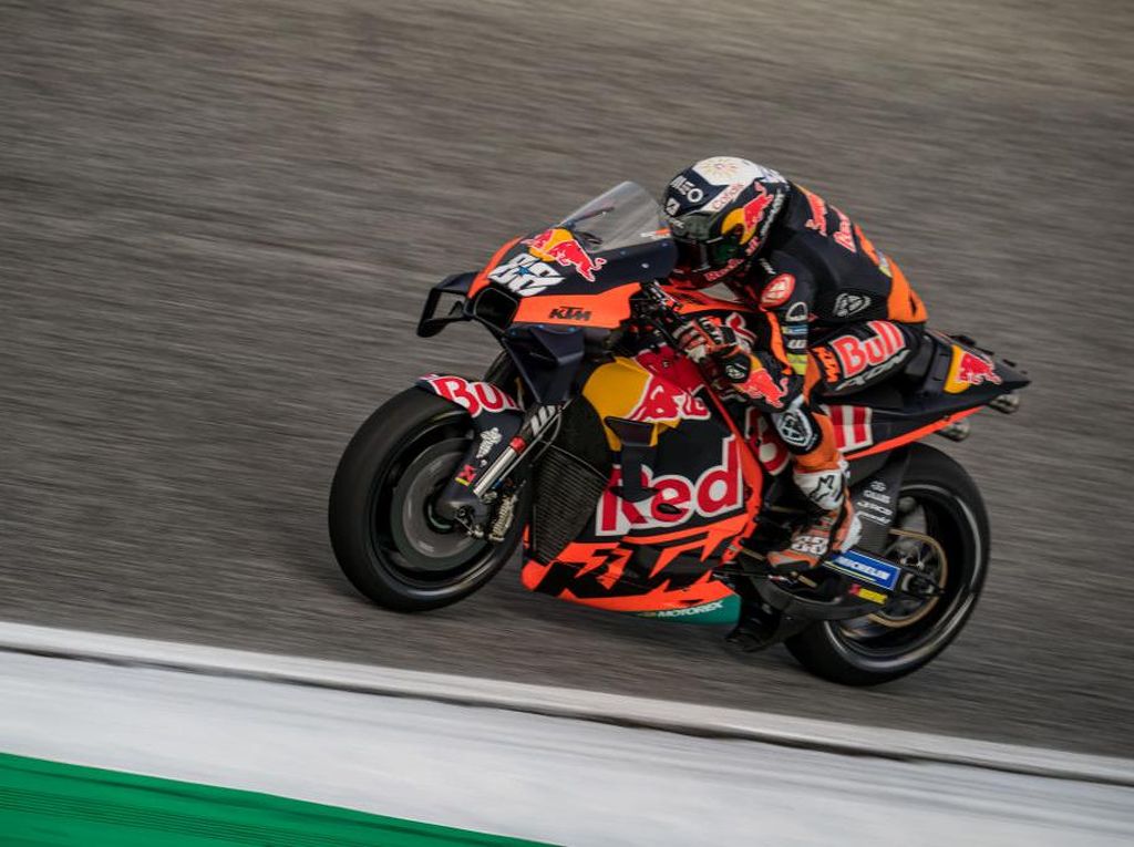 Dani Pedrosa Ungkap Kelemahan Motor KTM yang Tidak Bisa Tampil Konsisten Dani Pedrosa Ungkap Kelemahan Motor KTM yang Tidak Bisa Tampil Konsisten