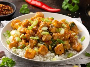 Resep Tofu Rice Bowl yang Murah dan Praktis Buat Makan Siang Resep Tofu Rice Bowl yang Murah dan Praktis Buat Makan Siang