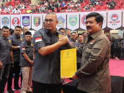 Hadi Tjahjanto-Andre Rosiade Ucapkan Duka untuk Tragedi Kanjuruhan