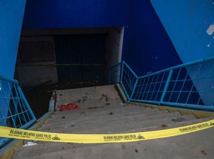 Polri Sebut 6 Pintu Stadion Kanjuruhan Tak Tertutup, Tapi Sempit Polri Sebut 6 Pintu Stadion Kanjuruhan Tak Tertutup, Tapi Sempit