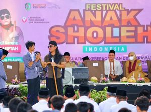 Bupati Ipuk Ajak Pelajar Toleran hingga Sportif Lewat Festival Anak Sholeh