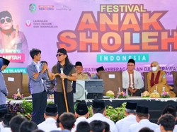 Bupati Ipuk Ajak Pelajar Toleran hingga Sportif Lewat Festival Anak Sholeh