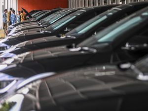 Pemkot Bandung Anggarkan Pengadaan Mobil Listrik Tahun 2023