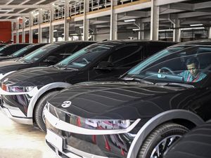 Warganet Banyak yang Tak Setuju Mobil Listrik Disubsidi, Ini Alasannya