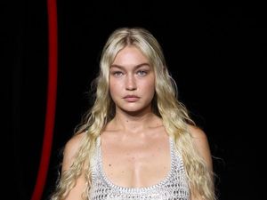 5 Cara Top Model Rawat Kecantikan, Ada yang Masih Jadi Kontroversi 5 Cara Top Model Rawat Kecantikan, Ada yang Masih Jadi Kontroversi