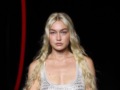 No Bra Day Sepanjang Tahun, Deretan Artis Ini Lebih Nyaman Tak Pakai BH