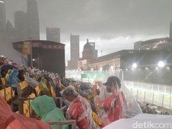 Nonton Langsung F1 GP Singapura 2022: Hujan Deras, Tetap Antusias!