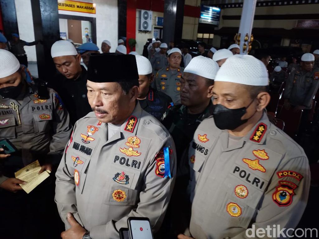 Polisi Usut Pos Polantas Makassar Dilempar Molotov Terkait Tragedi Kanjuruhan