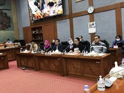 Komisi X DPR Panggil Kemenpora hingga PSSI Buntut Tragedi Kanjuruhan
