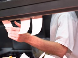 Mengenal Jenis MOQ (Minimum Order Quantity) dan Cara Menghitungnya