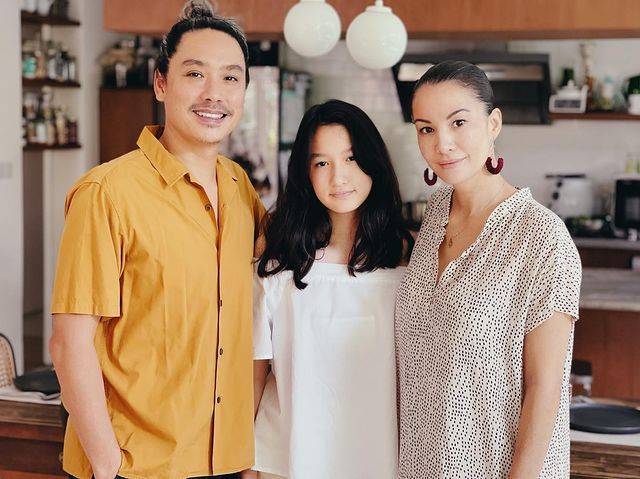 Nadya Hutagalung dan Nyla Nadya Hutagalung dan Nyla