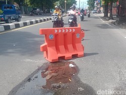 Hati-hati Lur! Ada Pipa PDAM Jebol di Ruas Jalan Jogya - Solo