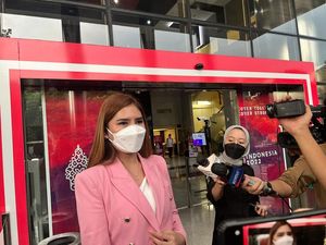 Gubernur Papua Lukas Enembe Terungkap Pakai Jet Pribadi Milik Orang Singapura