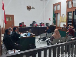 4 ASN Dihadirkan di Sidang Auditor BPK Jabar Penerima Suap