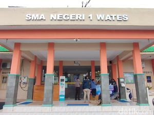 Dugaan Intimidasi Wali Murid SMAN 1 Wates, Kepsek-Satpol PP Buka Suara Dugaan Intimidasi Wali Murid SMAN 1 Wates, Kepsek-Satpol PP Buka Suara