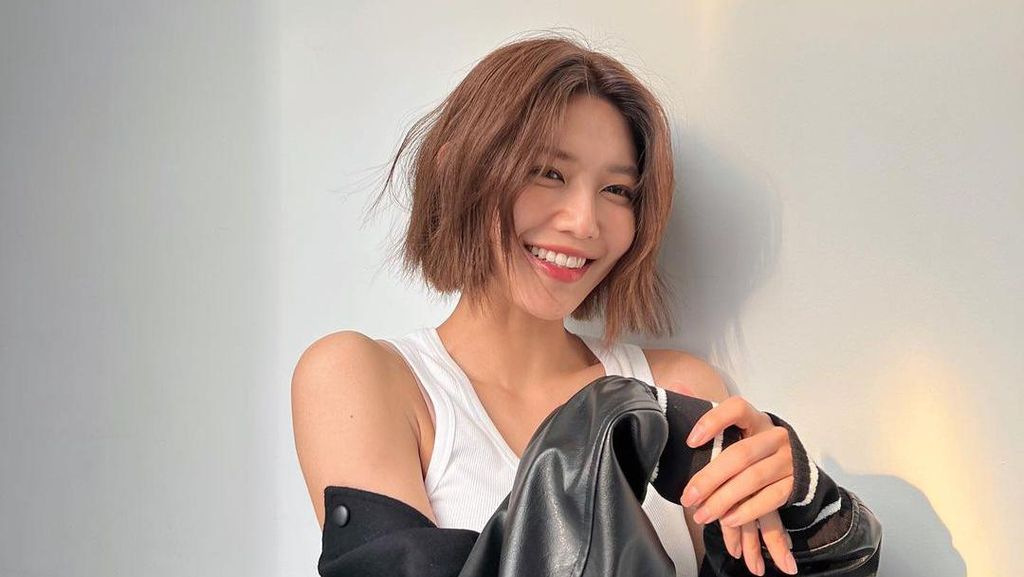 Sooyoung SNSD Kini Berambut Pendek, Yay or Nay? Sooyoung SNSD Kini Berambut Pendek, Yay or Nay?