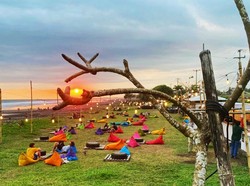 Kenalin Angkringan Sumbul Sunset View di Jembrana, Anak Senja Merapat!