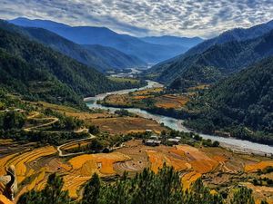 Amboi! Jalur Cross Country Kebanggaan Bhutan Buka Lagi... Amboi! Jalur Cross Country Kebanggaan Bhutan Buka Lagi...