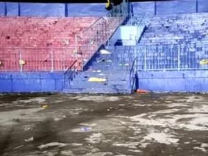 Tribun Maut Stadion Kanjuruhan Saksi Bisu Tewasnya 125 Orang