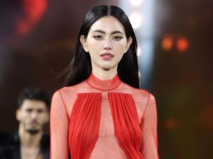 Reaksi Aktris Thailand Davika Hoorne Makan Seblak, Ketagihan Kuliner Indonesia