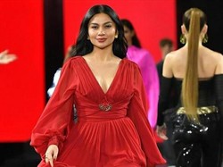 Ariel Tatum Bisa Makan Gorengan saat Diet