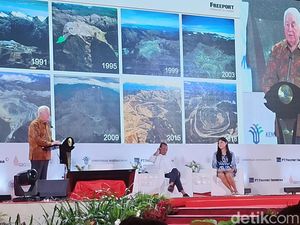 Contoh Teks Moderator serta Struktur Lengkapnya