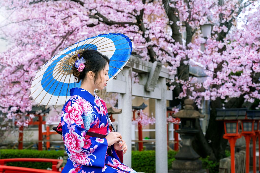 Indah dan Jadi Kebanggaan Jepang, Ini Alasan Harga Kimono Terkenal Mahal