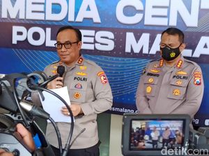Aremania Desak Kapolda Jatim Dicopot, Kadiv Humas: Keputusan di Kapolri Aremania Desak Kapolda Jatim Dicopot, Kadiv Humas: Keputusan di Kapolri