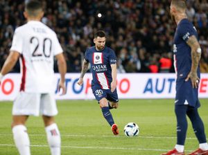 Messi Cetak Gol Cantik, Pas Banget GOAT Lewat