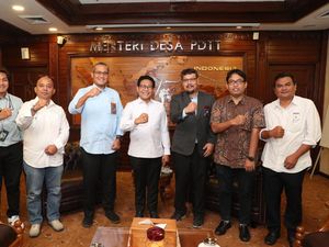 Mendes Dukung Penggunaan Motor Listrik di Desa, Terutama buat BUMDes