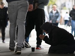 Bos-bos Korporasi Raksasa AS Pesimistis Ekonomi Berotot, Saham Merosot