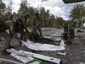 Rusia Kembalikan 1.000 Jenazah Tentara Korban Perang ke Ukraina Rusia Kembalikan 1.000 Jenazah Tentara Korban Perang ke Ukraina