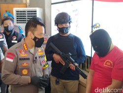 Satpam Nyambi Kurir 49 Ribu Ekstasi di Batam Ditangkap Polisi