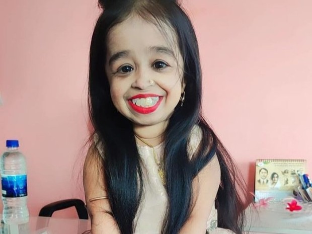 Profil Jyoti Amge/Foto: Instagram.com/jyoti_amge Profil Jyoti Amge, perempuan terpendek asal India