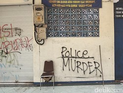 Tersangka Tragedi Kanjuruhan Bantah Beri Perintah Tutup Pintu Stadion