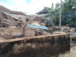 Rumah di Majalengka Hancur Tersapu Angin Kencang