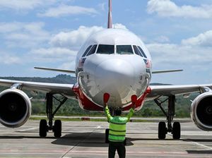 Pertama, AirAsia Buka Rute Kuala Lumpur-Bandara Kertajati dengan Tiket Rp 500 Ribu Pertama, AirAsia Buka Rute Kuala Lumpur-Bandara Kertajati dengan Tiket Rp 500 Ribu