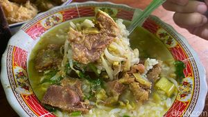 Slurpp! Segarnya Soto Mariyam yang Populer di Malang Sejak 80 Tahun Lalu